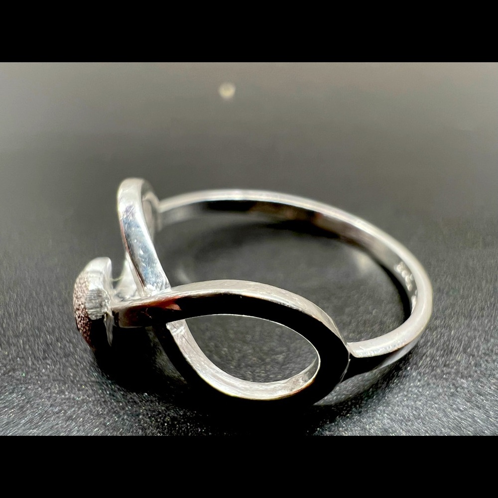 SPECIAL OFFER!!! We pay delivery. HANDMADE SILVER RING INFINITY STYLE.